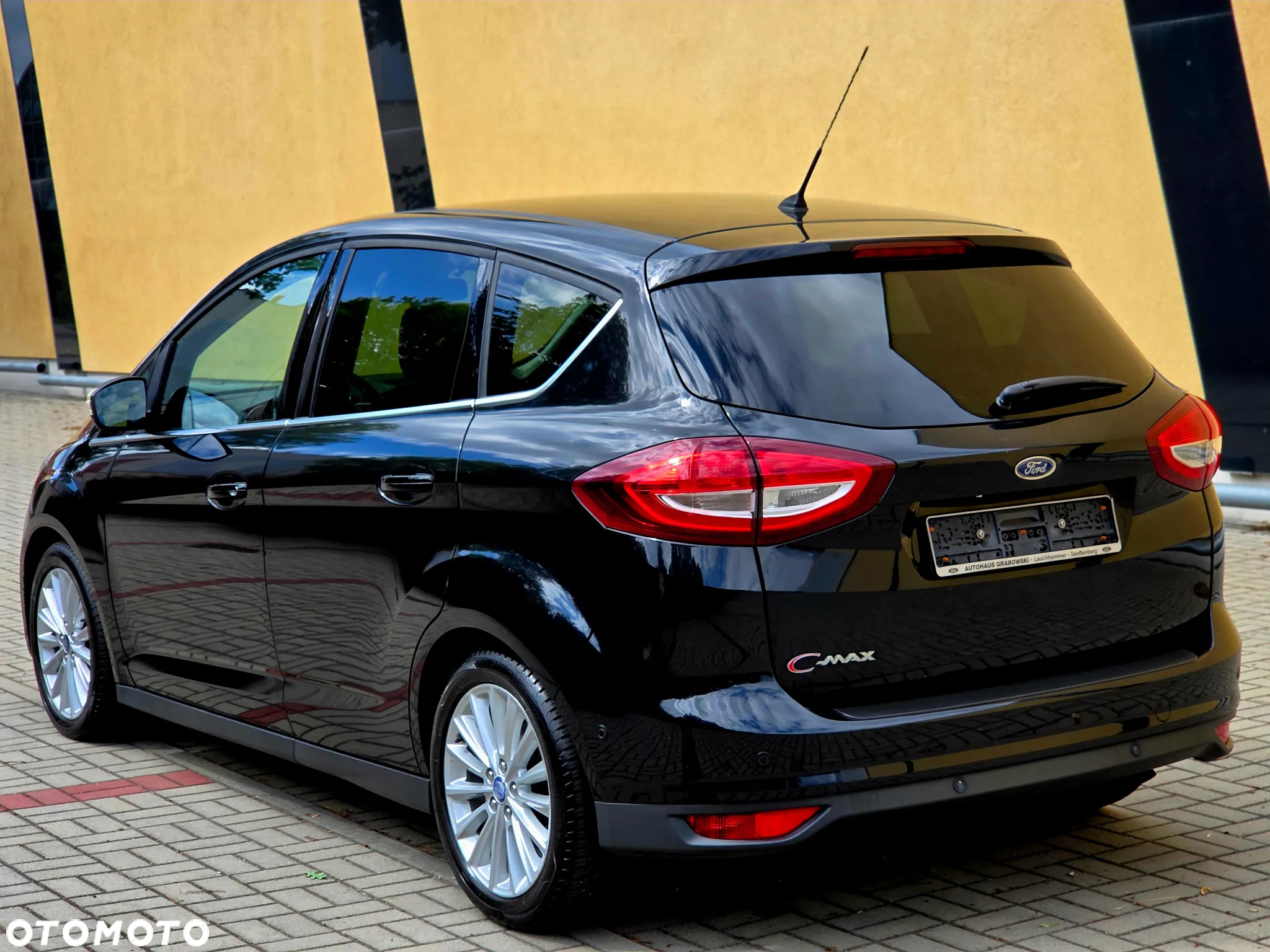 Ford C-MAX 2.0 TDCi Start-Stop-System Titanium - 6