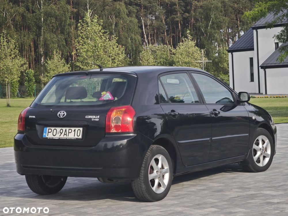 Toyota Corolla 2.0 D-4D Executive - 6