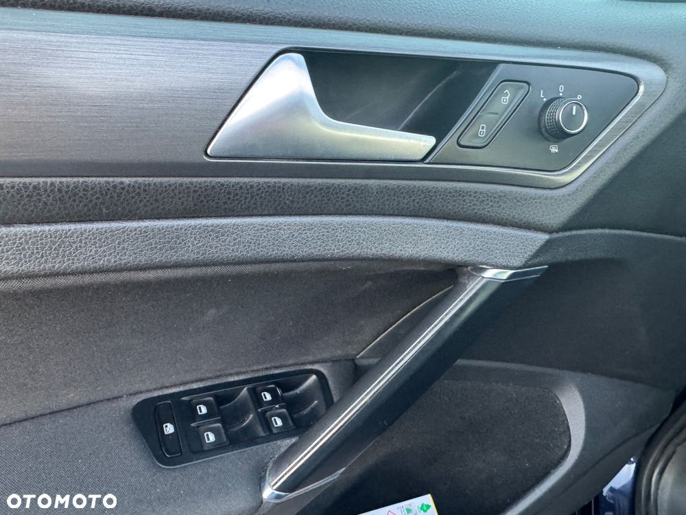 Volkswagen Golf 1.2 TSI BlueMotion Technology Comfortline - 13