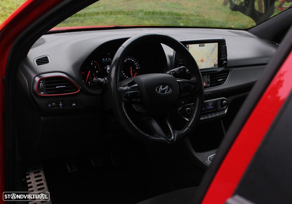 Hyundai i30 N 2.0 T-GDi Performance Pack - 37