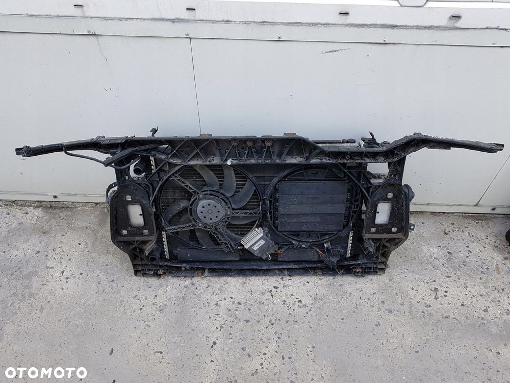 AUDI A4 B8 08r- 2.0 TDI PAS PRZEDNI CHŁODNICE - 2