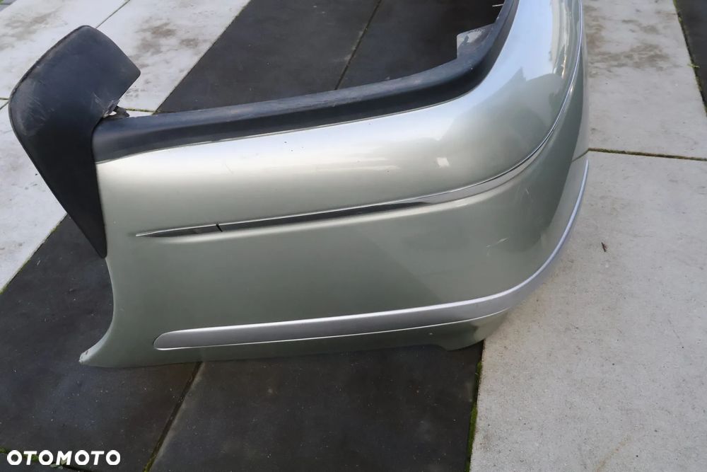 TOYOTA AVENSIS T25 II 03-08 ZDERZAK TYŁ TYLNY 1C0 HATCHBACK SEDAN - 14