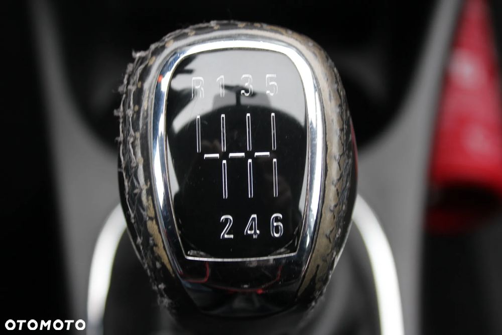 Opel Corsa 1.4 Turbo Start/Stop Active - 21