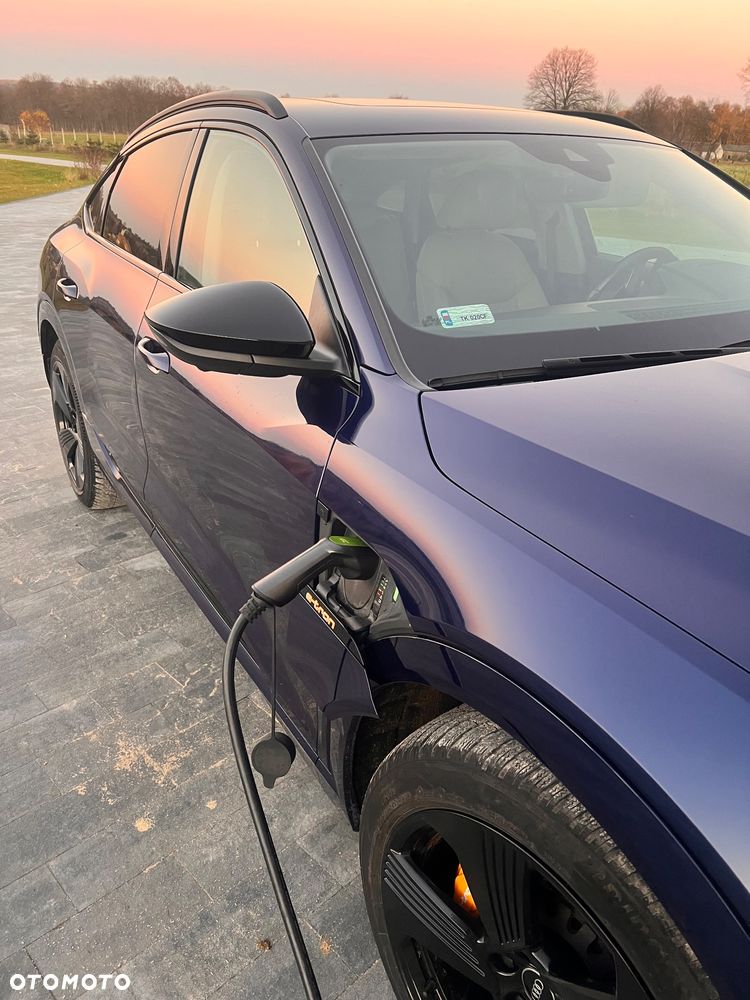 Audi Q8 Sportback e-tron 55 quattro S line - 13