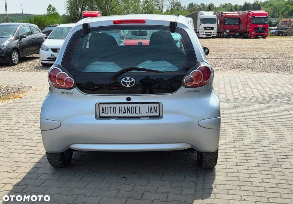 Toyota Aygo - 18