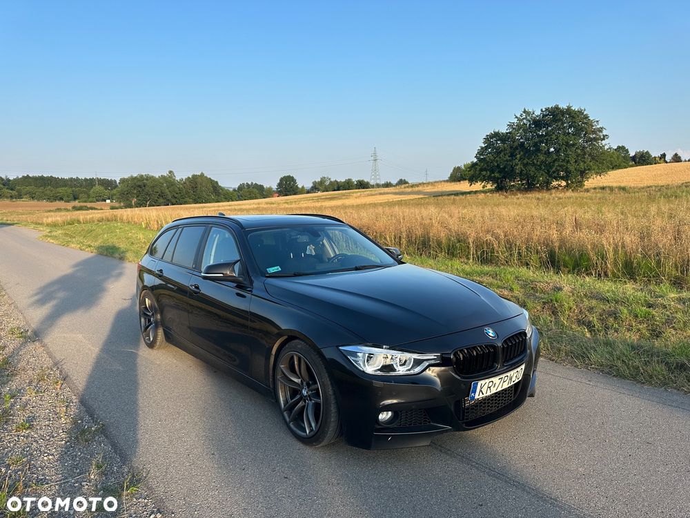 BMW Seria 3 320d M Sport - 4