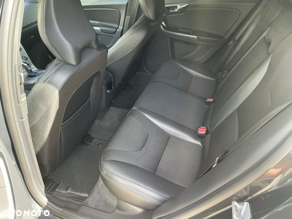 Volvo V60 - 20
