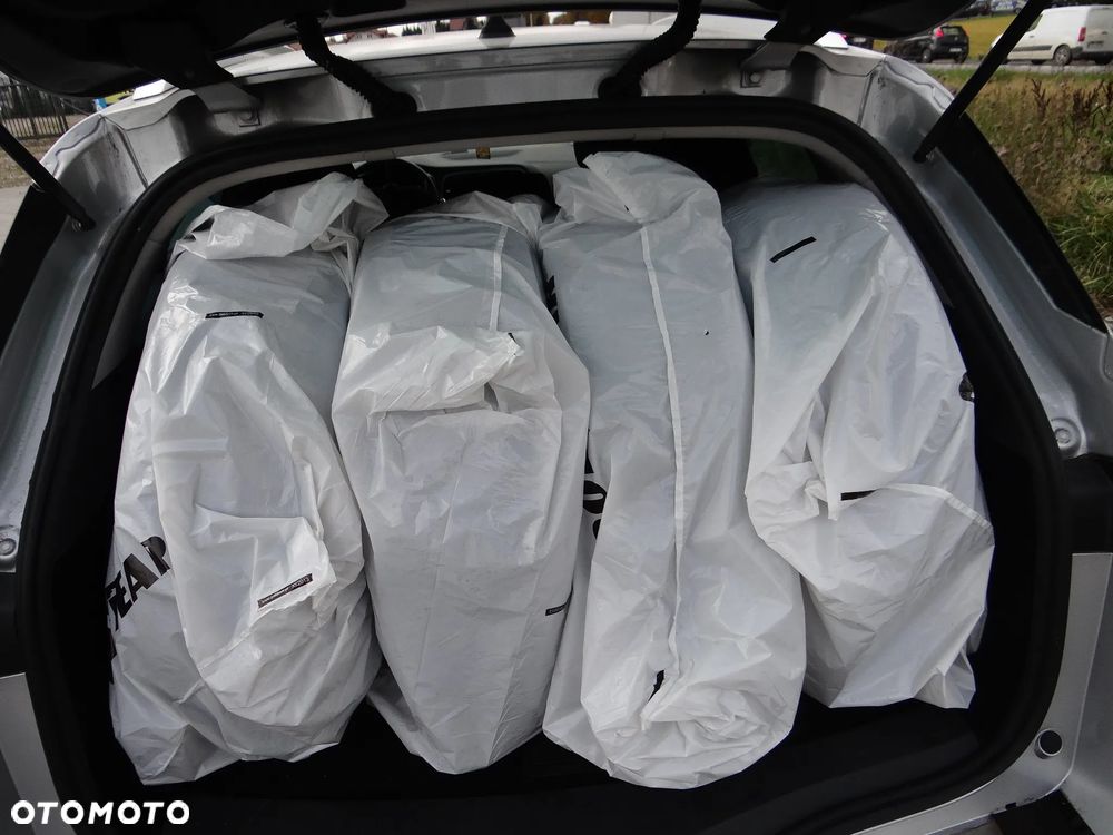 Renault Megane 1.5 Blue dCi Limited - 11