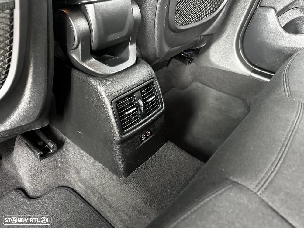 BMW X1 16 d sDrive Advantage Auto - 41