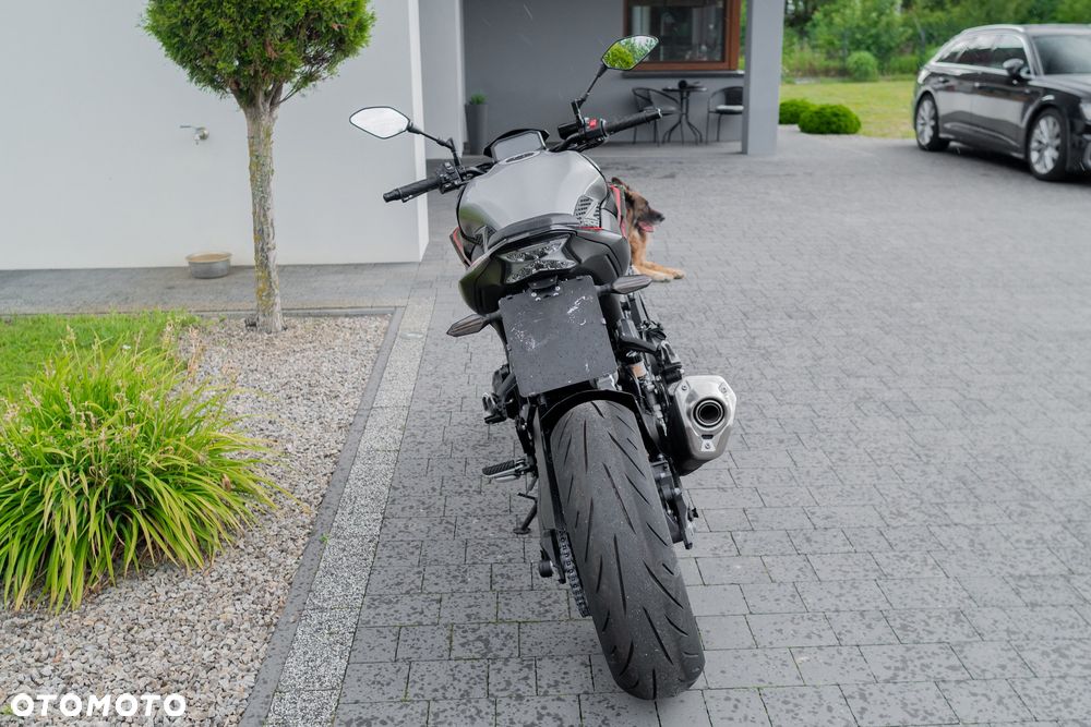Kawasaki Z - 5