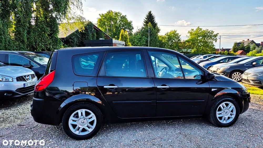Renault Grand Scenic Gr 2.0 16V Privilege - 8