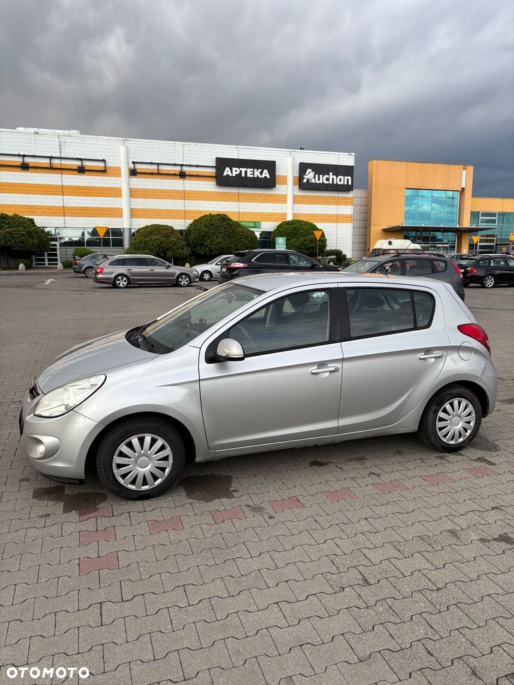 Hyundai i20 1.2 Comfort EU5 - 3