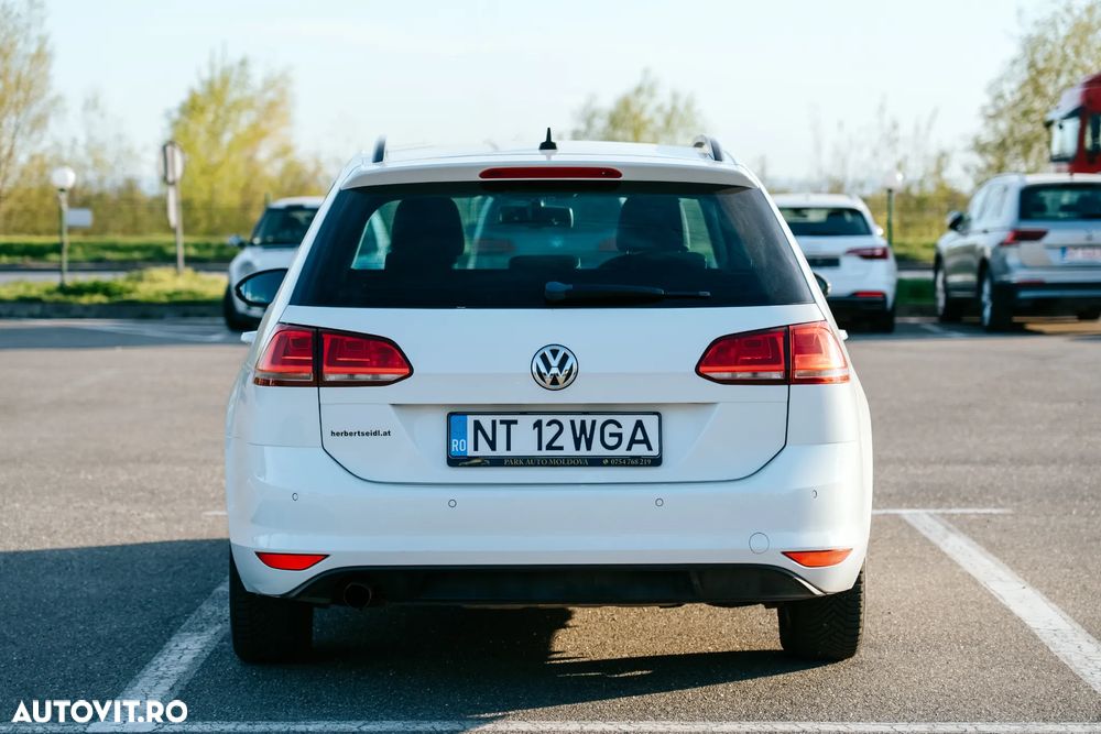 Volkswagen Golf 1.6 TDI BlueMotion Technology DSG Cup - 19