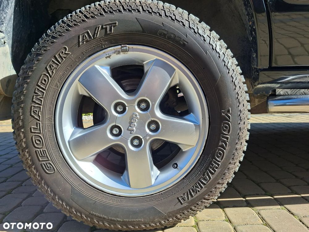 Jeep Grand Cherokee - 17