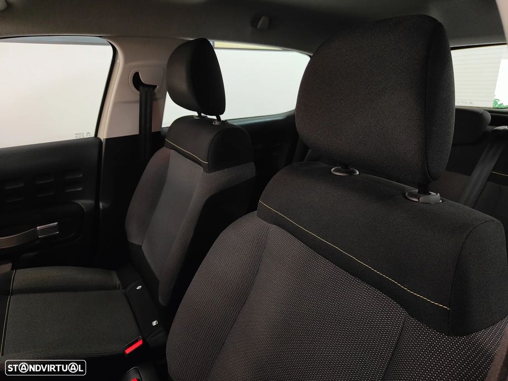 Citroën C3 1.2 PureTech Shine EAT6 - 32