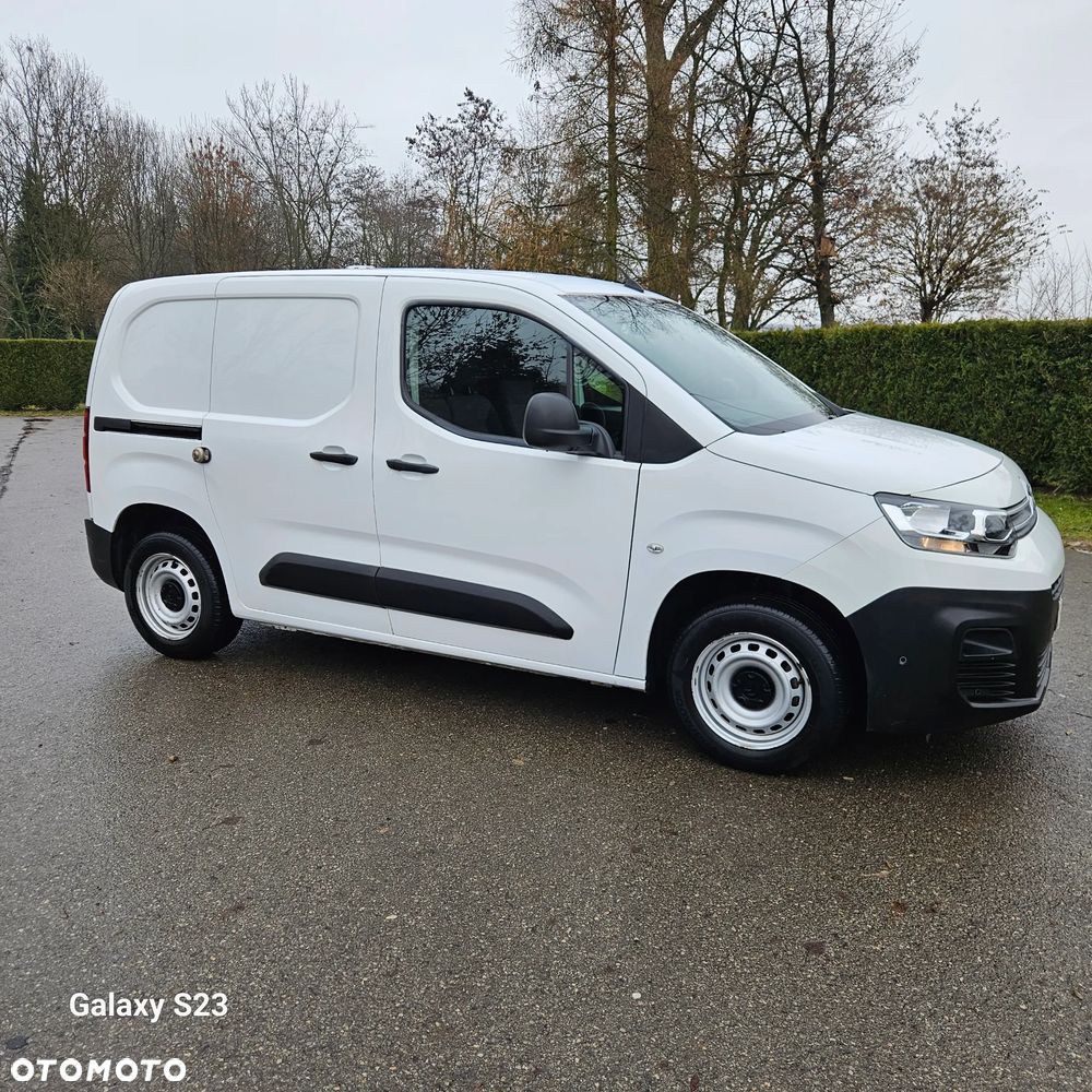 Citroën BERLINGO - 8