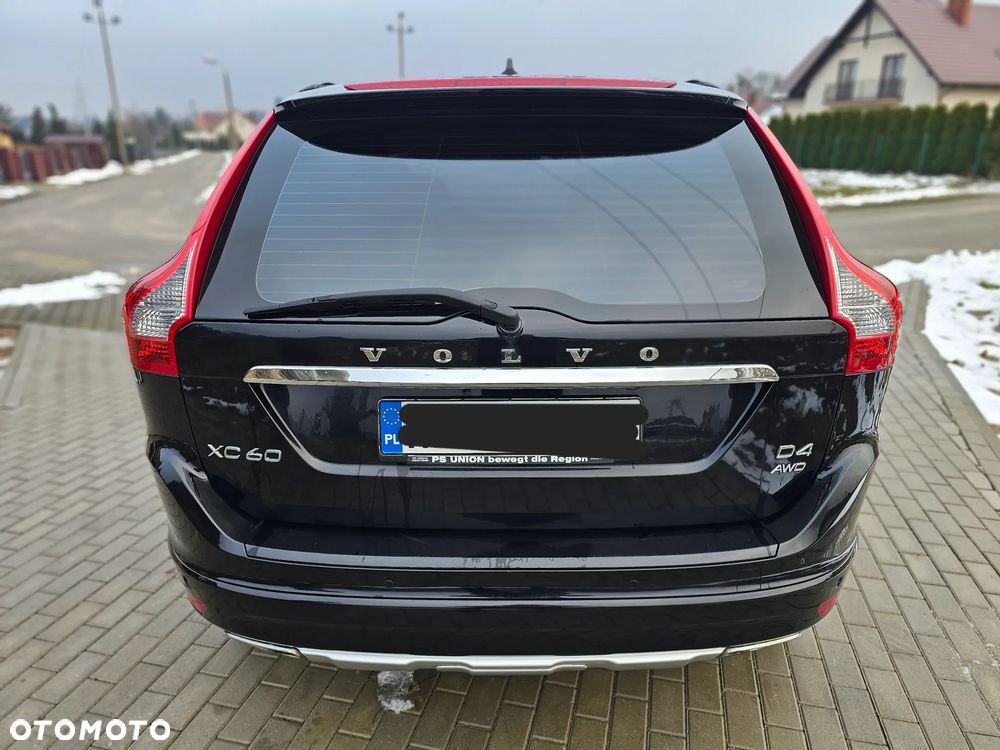 Volvo XC 60 D4 AWD Geartronic Summum - 2