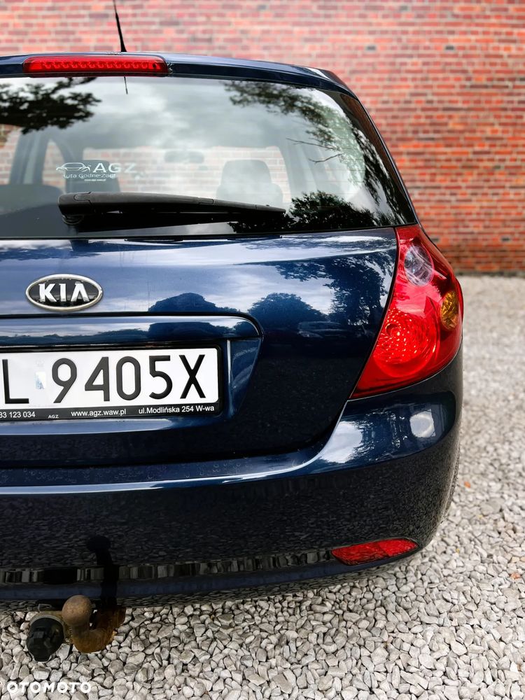 Kia Ceed - 30