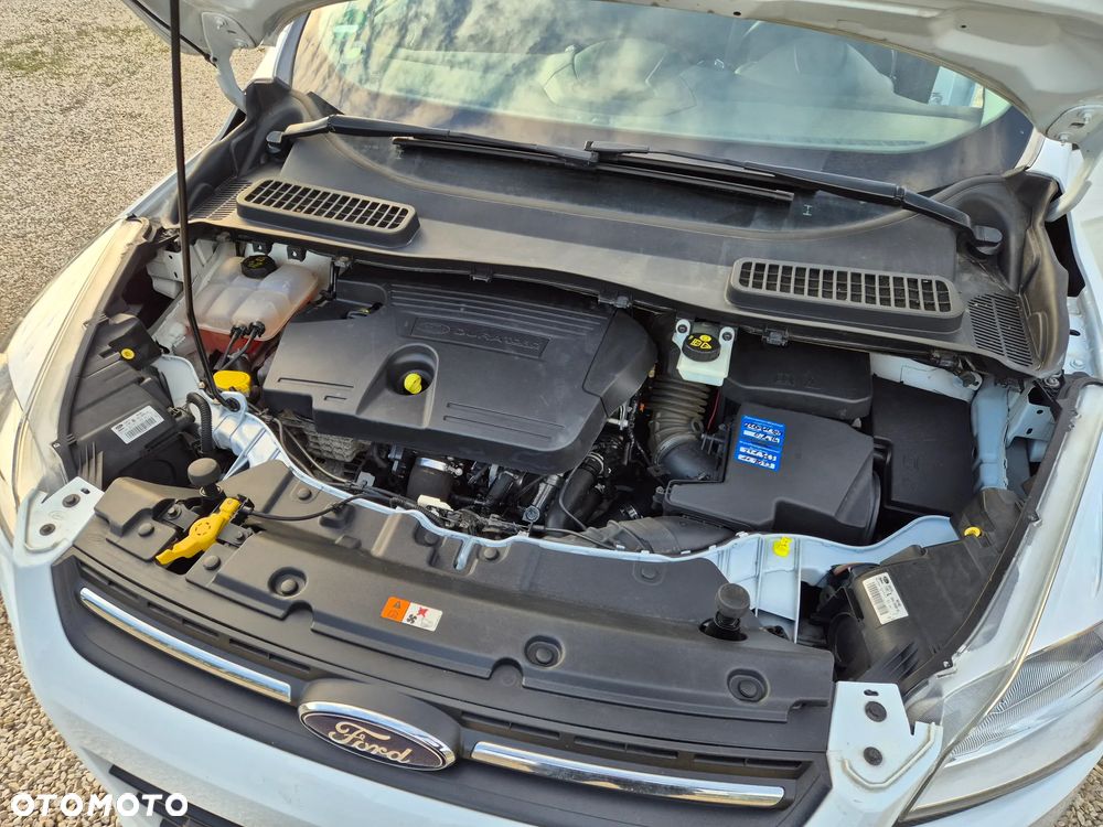 Ford Kuga 2.0 TDCi 2x4 Trend - 25