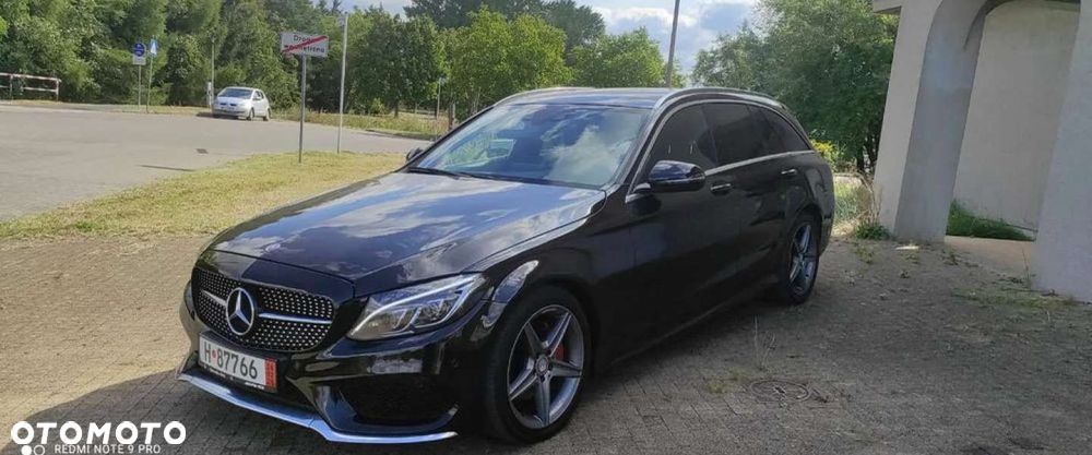 Mercedes-Benz Klasa C 220 d 4Matic 7G-TRONIC AMG Line - 4