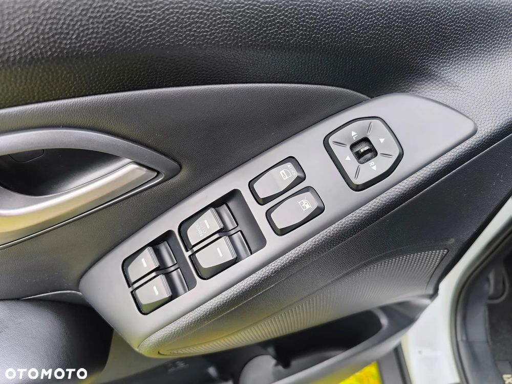 Hyundai ix35 1.6 GDI Premium 2WD - 32