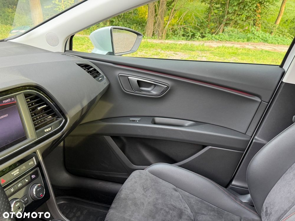 Seat Leon Sportstourer 2.0 TDI DPF DSG FR Black Matt Edition - 39