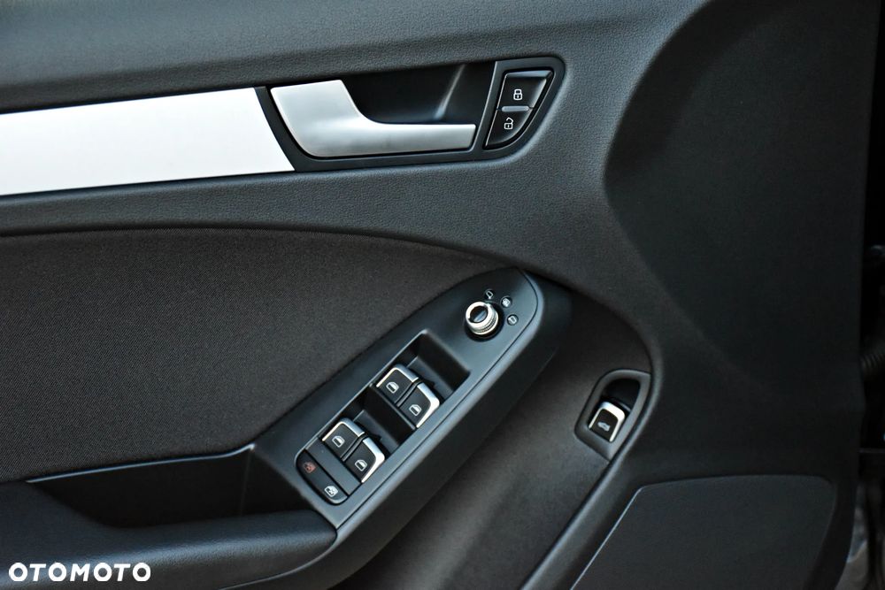 Audi A4 Avant 2.0 TDI DPF multitronic Ambition - 27