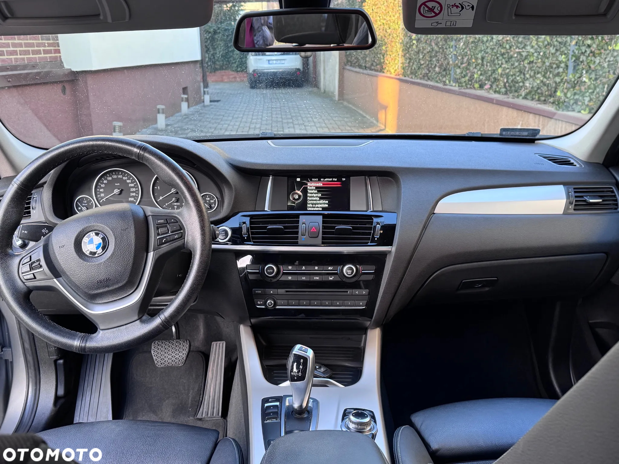 BMW X3 sDrive18d - 11