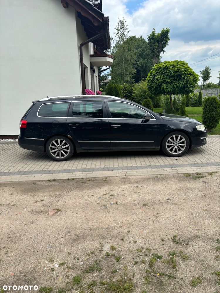 Volkswagen Passat - 4