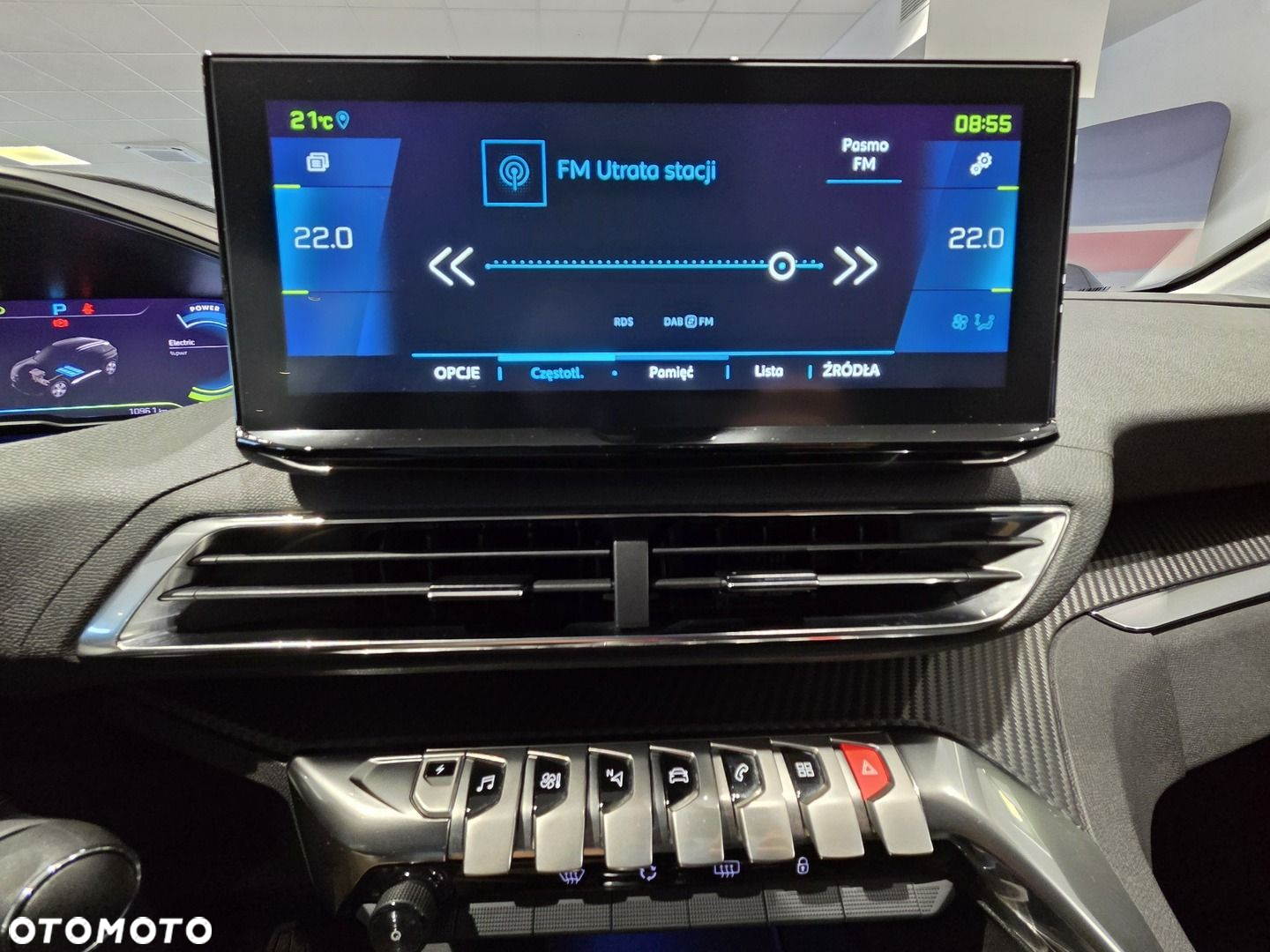 Peugeot 3008 1.6 PureTech Hybrid PHEV Allure S&S EAT8 - 26