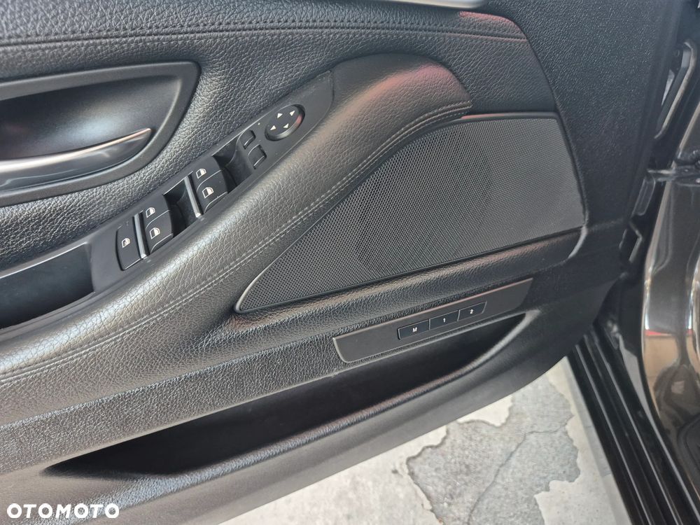 BMW Seria 5 535d - 39