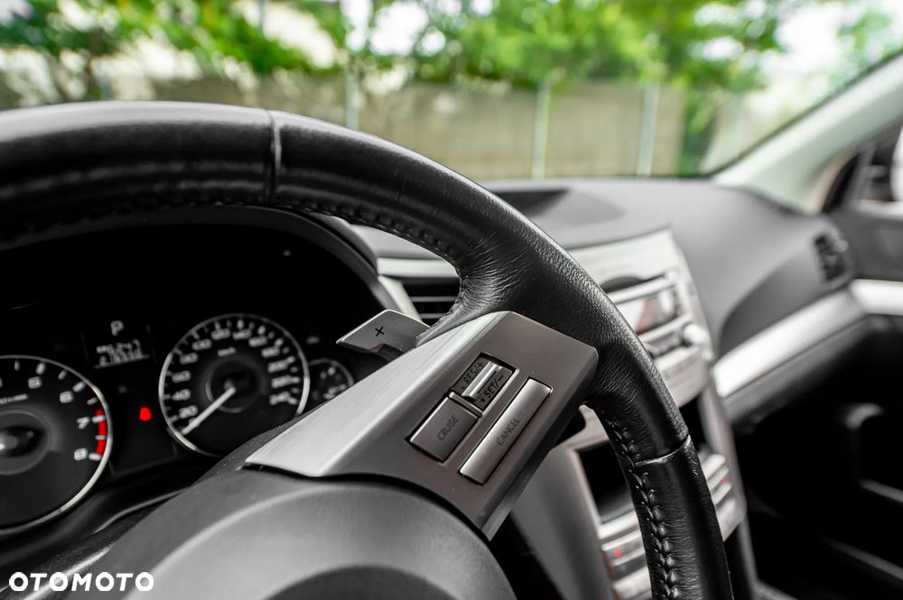 Subaru Legacy 2.0i Comfort Navi AT - 33