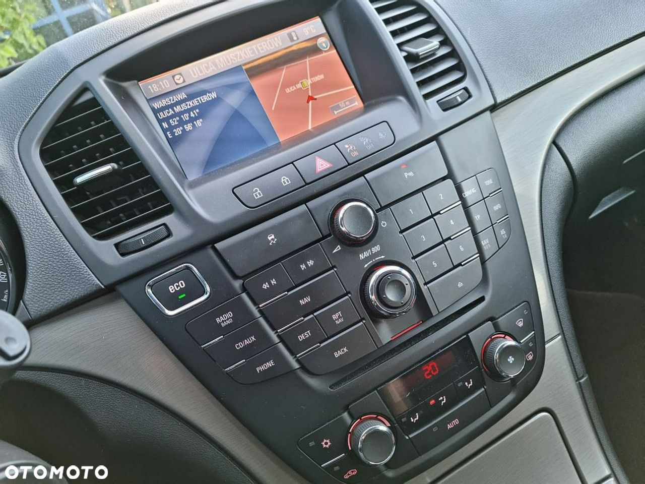 Opel Insignia - 16