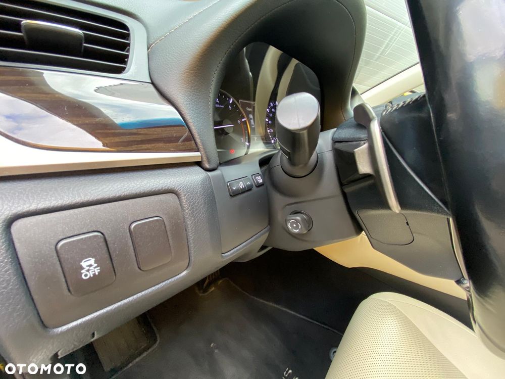 Lexus GS 200t / 300 Elegance - 10