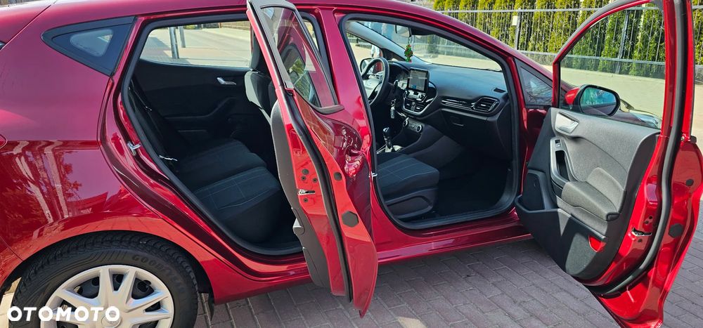 Ford Fiesta - 30