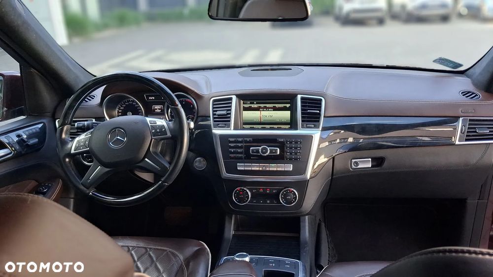 Mercedes-Benz ML 350 BlueTec 4-Matic - 7
