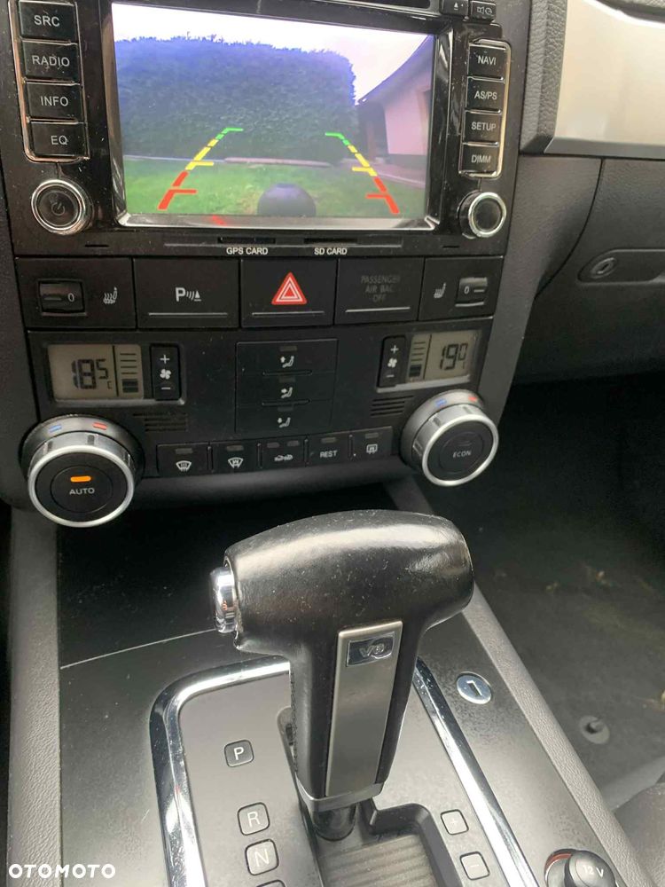 Volkswagen Touareg 3.0 V6 TDI DPF Automatik - 10