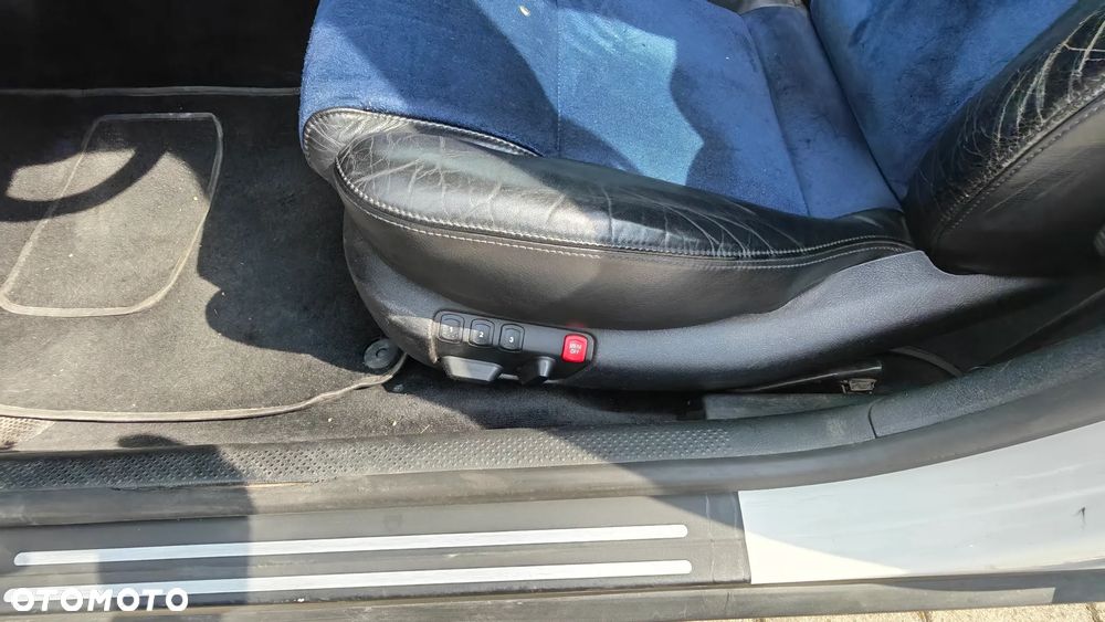 Volkswagen Passat - 37