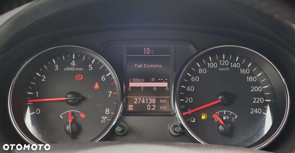Nissan Qashqai - 23
