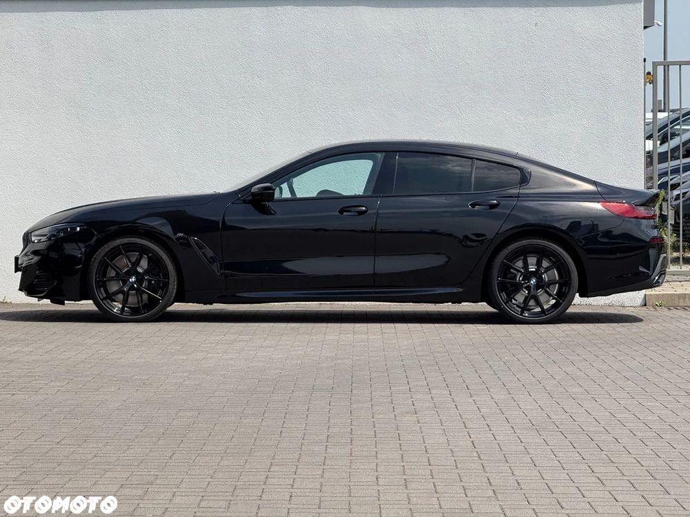BMW Seria 8 - 7