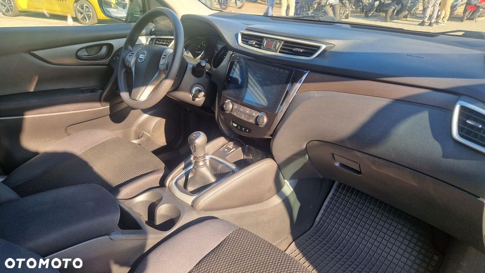 Nissan Qashqai - 18