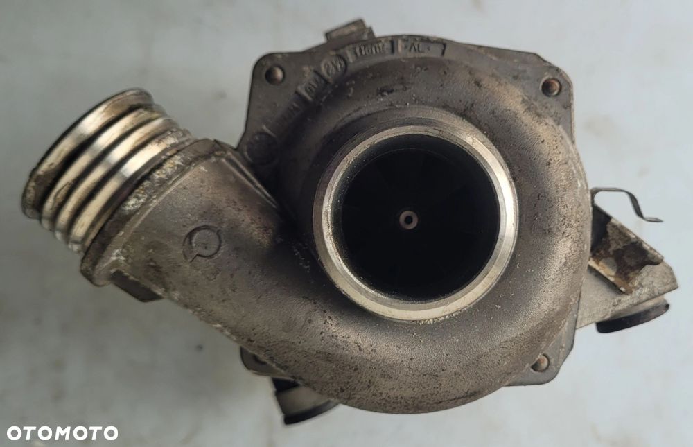 POMPA WODY N53B30A N53 3.0B BMW E60 - 3