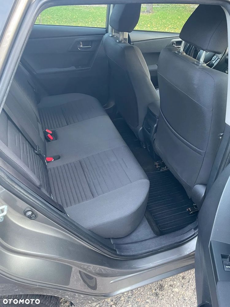 Toyota Auris - 17