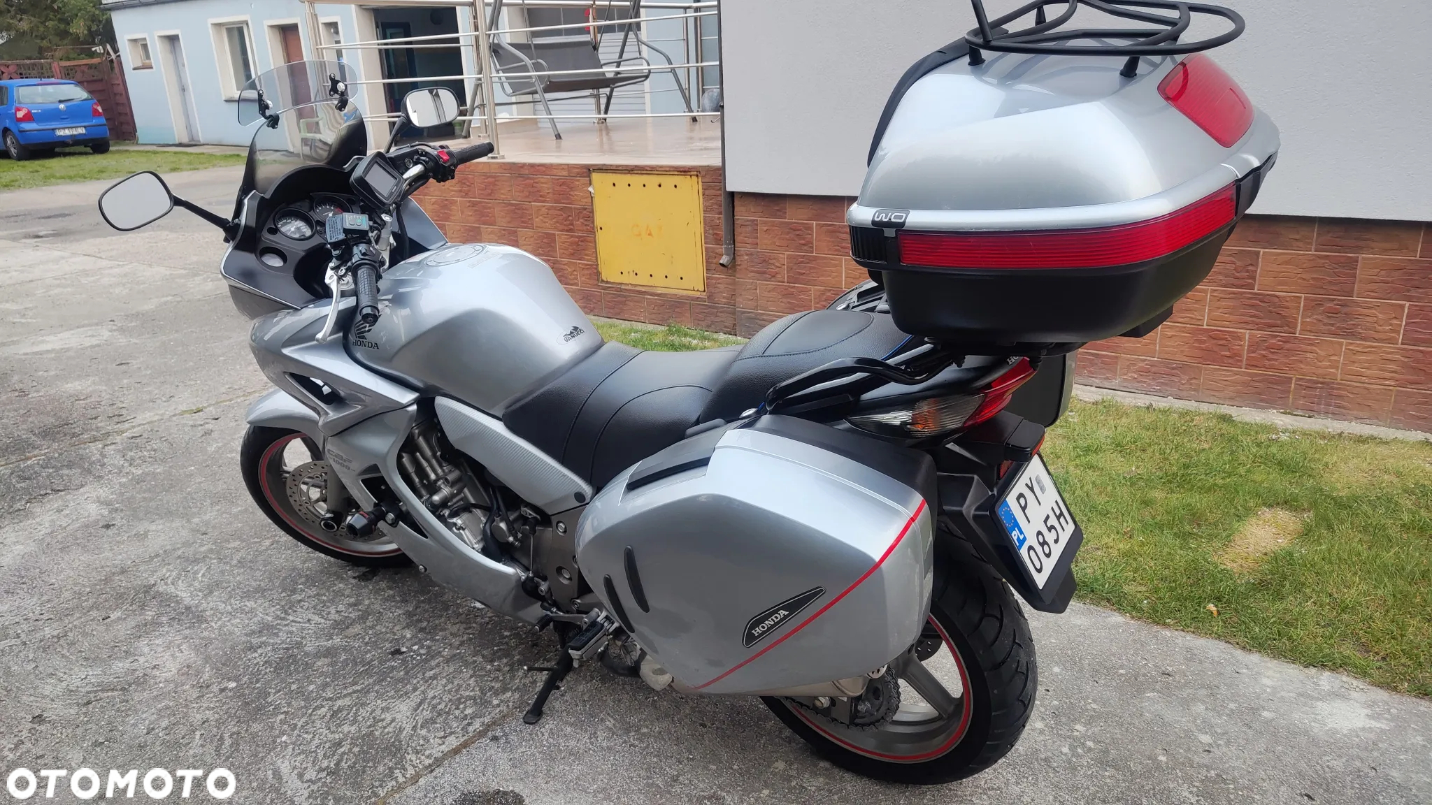 Honda CBF - 3