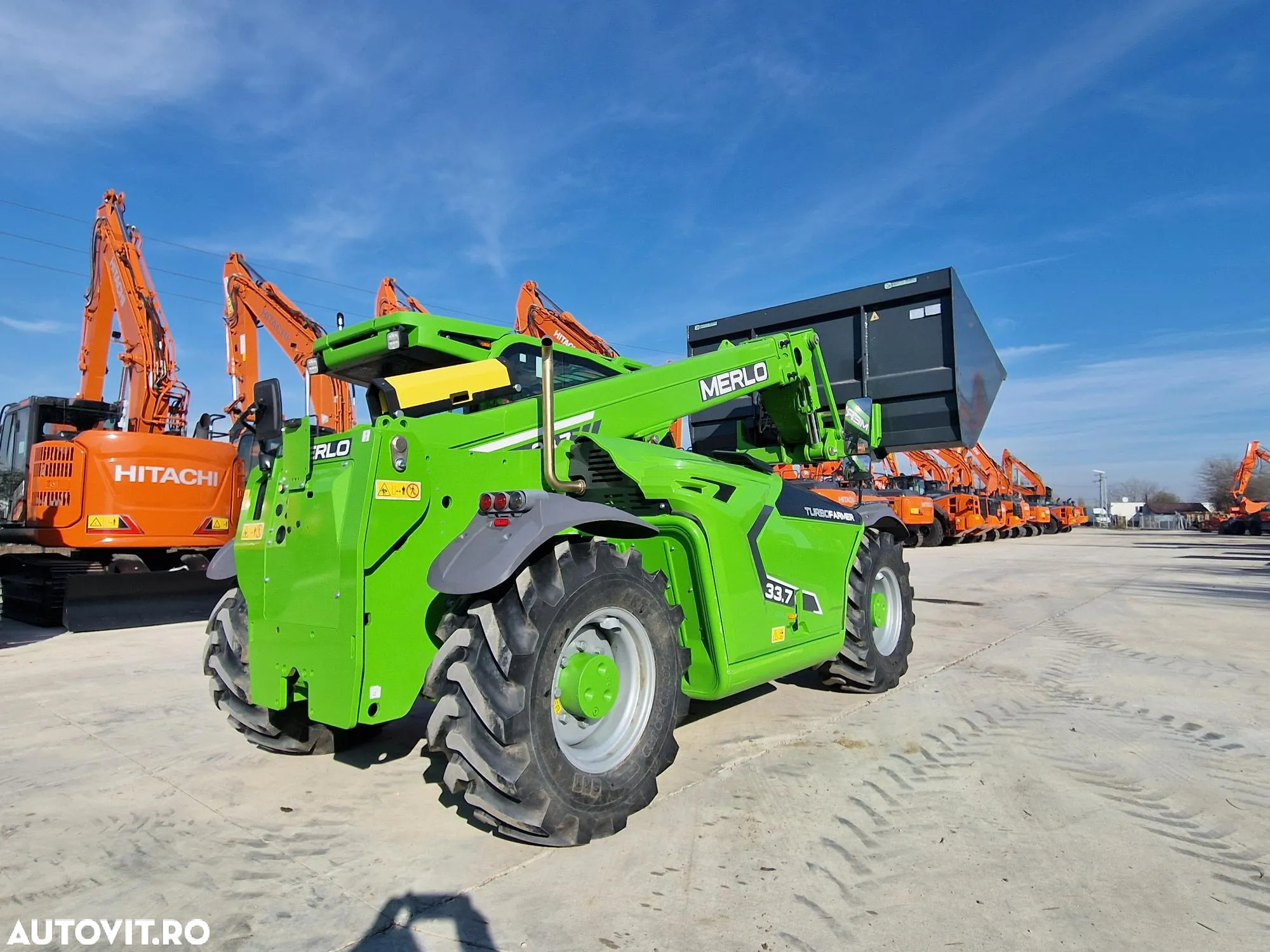 Merlo TF33.7,2024, 172h EX DEMO, Aer conditionat, Cupla rapida, furci, cupa 2,5mc, garantie 1 an, posibilitate leasing 5 ani, stare CA NOU, PROMOTIE 69900 EUR+Tva - 2