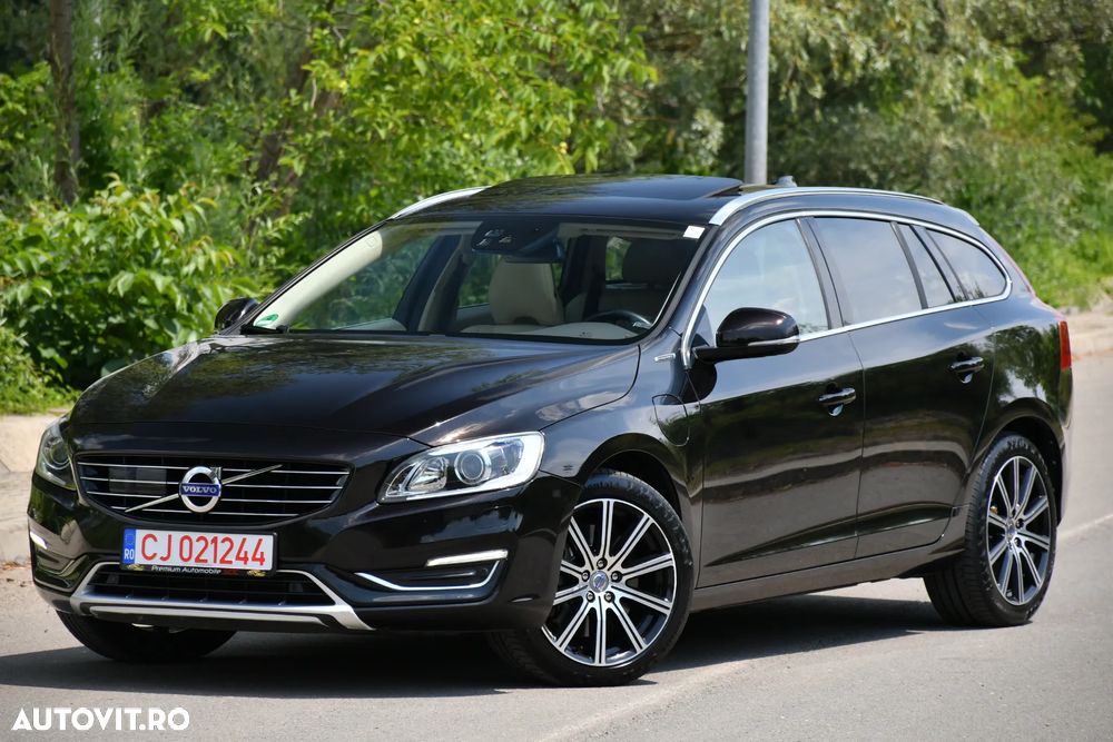 Volvo V60 D6 Plug-In-Hybrid AWD Geartronic Summum - 13