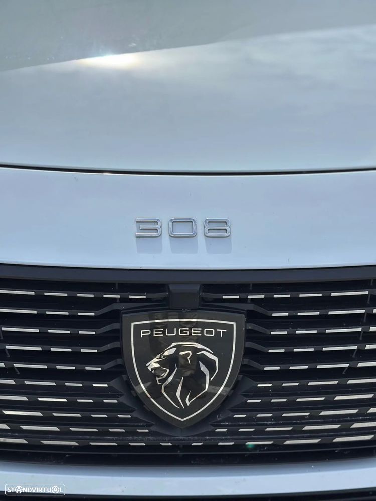 Peugeot 308 1.6 Hybrid Allure e-EAT8 - 14
