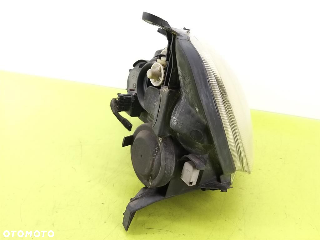 Reflektor lampa przód prawa Opel Corsa C COMBO C 2001-2003 VALEO - 3