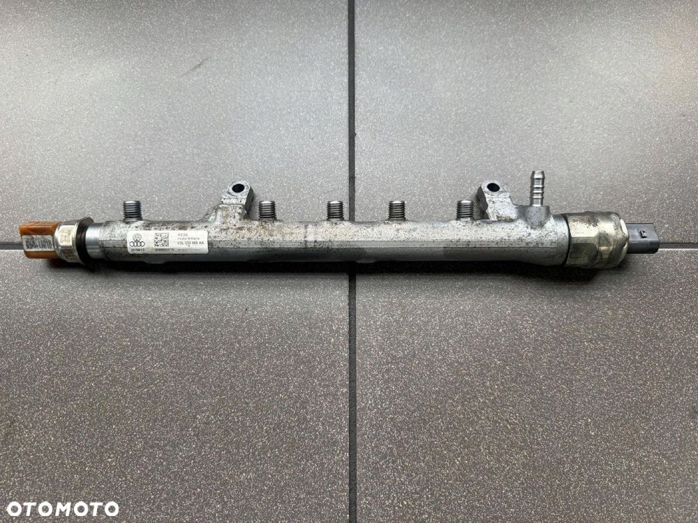 LISTWA WTRYSKOWA 1.6 TDI VW AUDI 03L130089AA - 1