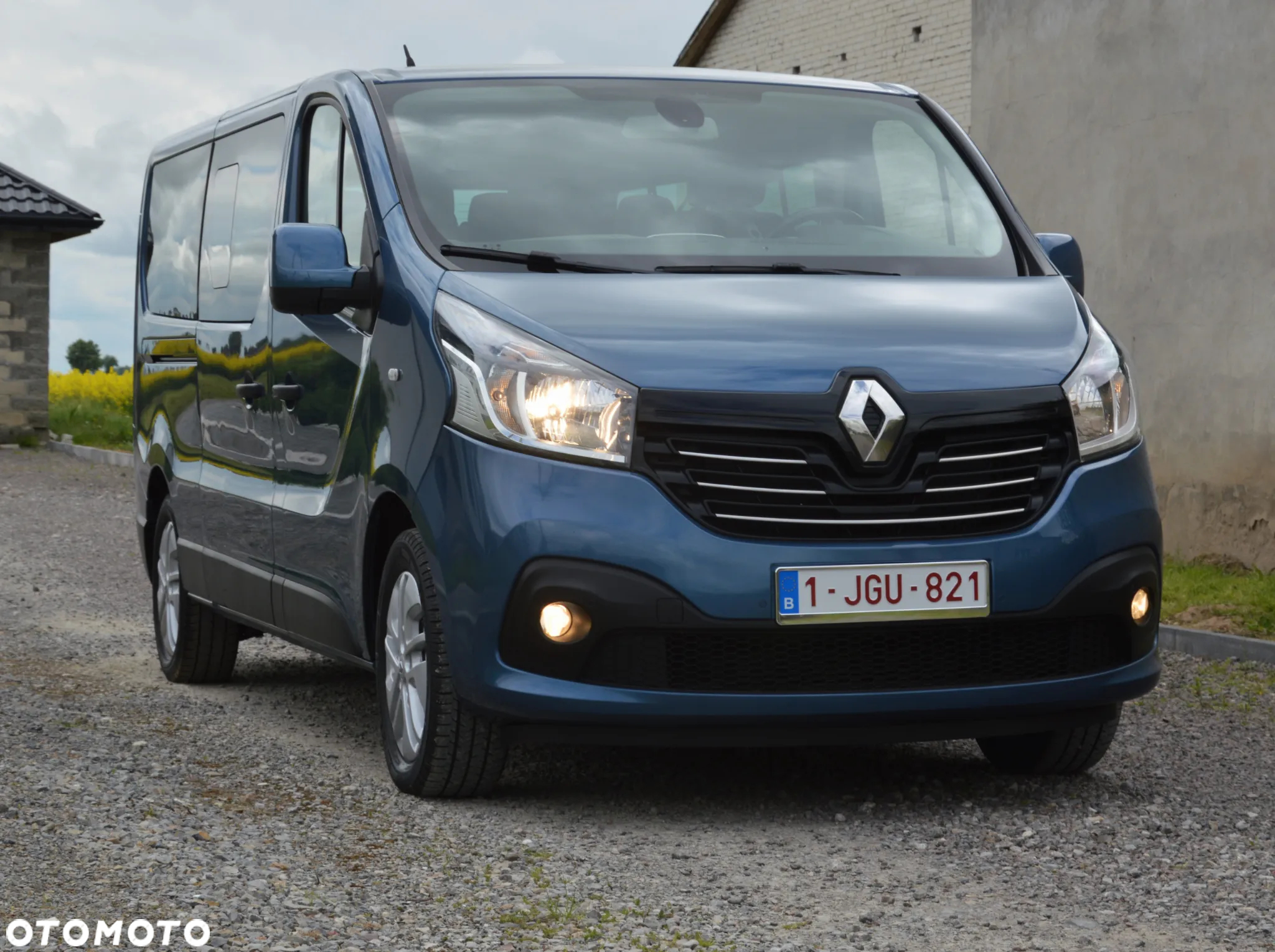 Renault Trafic - 13